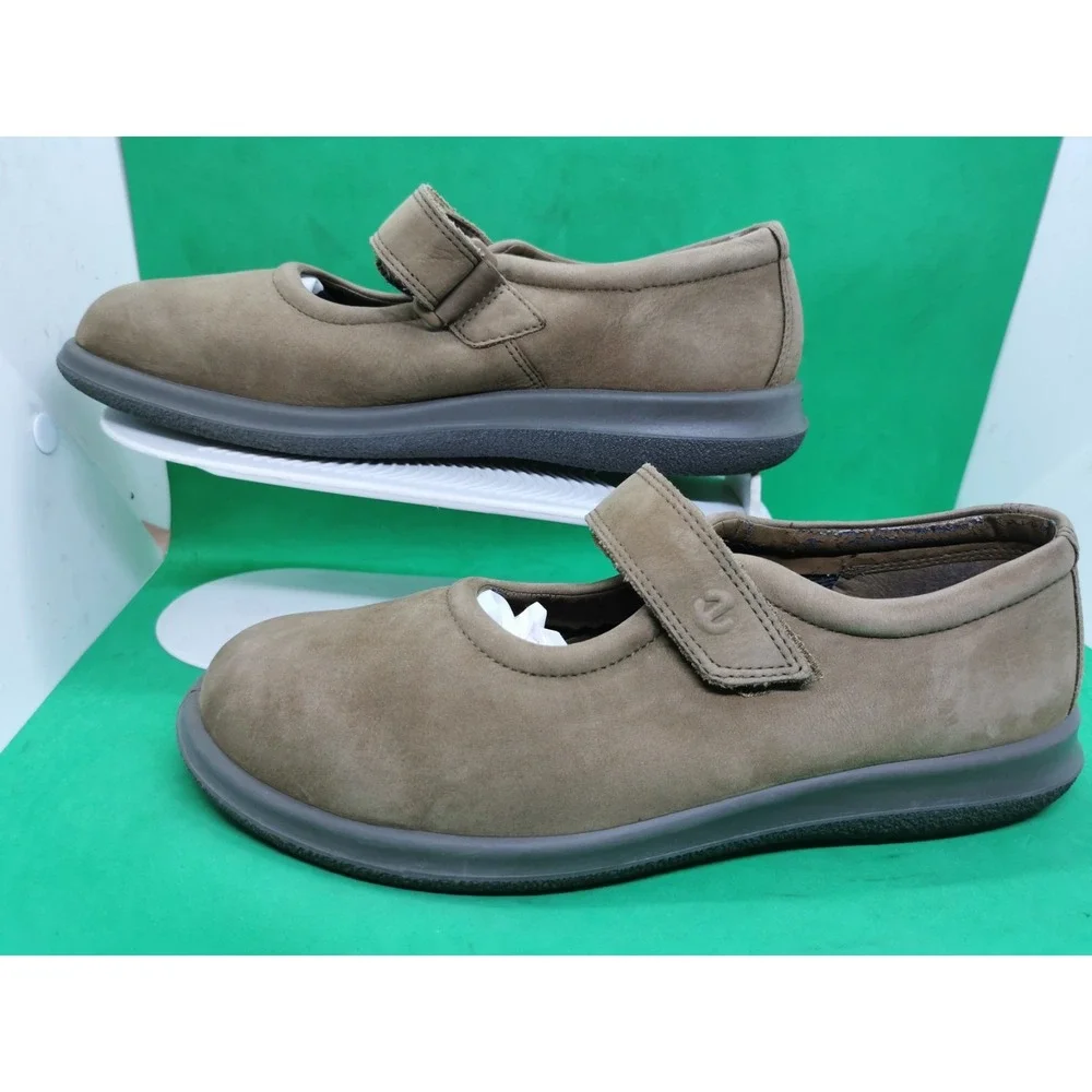 Ecco Soft Women Shoes Mary Jane Suede Brown Hook & Loop Size 40 US 9
